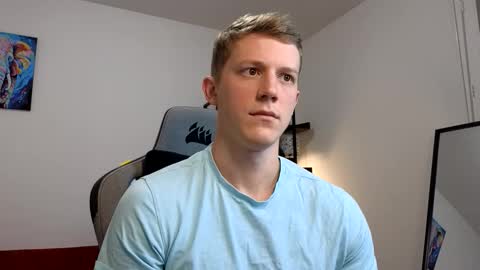 Snapshot of mark_shturman chatting on 12-22-25, 05:15 mark_shturman online show from 12-22-25, 05:15