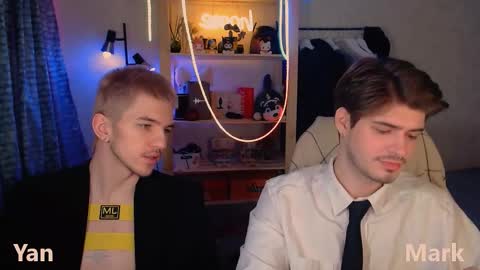 Mark online show from 12-19-25, 04:41