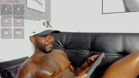 Snapshot of mark_vega chatting on 02-21-26, 03:29 Mark online show from 02-21-26, 03:29