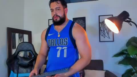 mark_x23 online show from 06-12-26, 05:39
