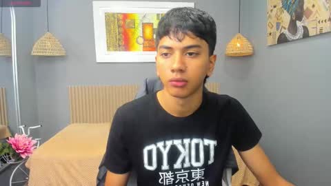 Snapshot of markbowie chatting on 09-12-25, 11:43 markbowie online show from 09-12-25, 11:43