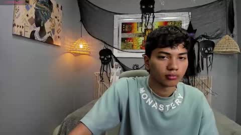 Snapshot of markbowie chatting on 10-24-25, 11:39 markbowie online show from 10-24-25, 11:39