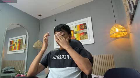 Snapshot of markbowie chatting on 11-19-25, 11:43 markbowie online show from 11-19-25, 11:43