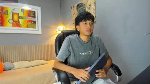 markbowie online show from 06-05-26, 07:52
