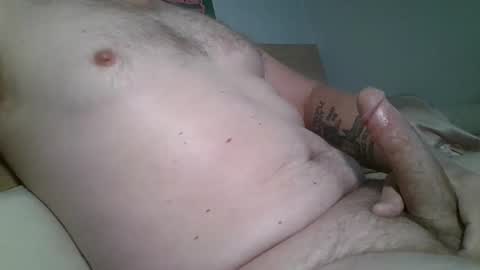 Snapshot of markinside chatting on 01-19-26, 03:27 markinside online show from 01-19-26, 03:27