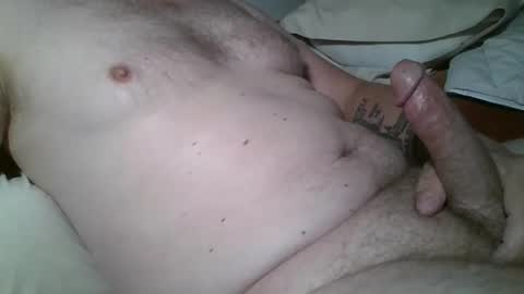 Snapshot of markinside chatting on 03-31-26, 10:43 markinside online show from 03-31-26, 10:43