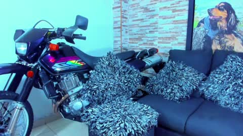 Snapshot of marko_toro__ chatting on 12-08-24, 05:18 Sebastian online show from 12-08-24, 05:18