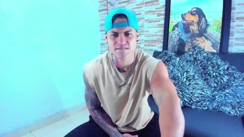 Snapshot of marko_toro__ chatting on 12-19-24, 12:45 Sebastian online show from 12-19-24, 12:45