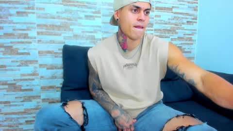 Snapshot of marko_toro__ chatting on 01-25-25, 11:44 Sebastian online show from 01-25-25, 11:44