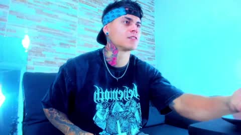 Snapshot of marko_toro__ chatting on 01-27-25, 11:22 Sebastian online show from 01-27-25, 11:22