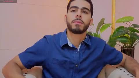 Snapshot of markoss_miles chatting on 06-20-26, 12:30 Markos online show from 06-20-26, 12:30