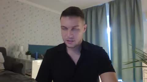 Snapshot of markster9696 chatting on 11-09-25, 02:26 markster9696 online show from 11-09-25, 02:26