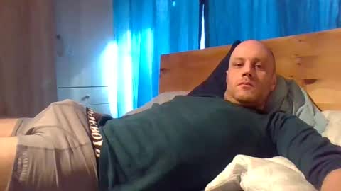 Snapshot of markus_7 chatting on 03-07-25, 01:18 markus_7 online show from 03-07-25, 01:18