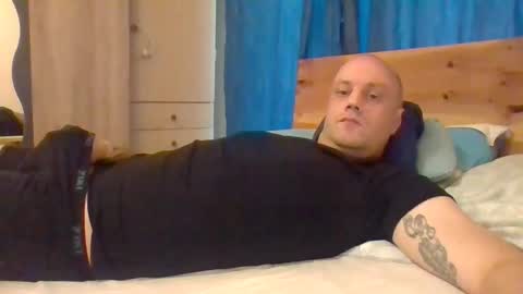 Snapshot of markus_7 chatting on 09-25-25, 01:15 markus_7 online show from 09-25-25, 01:15