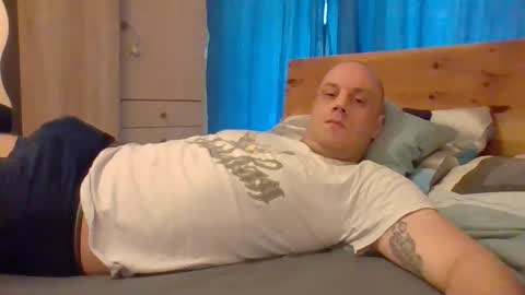 Snapshot of markus_7 chatting on 10-10-25, 08:57 markus_7 online show from 10-10-25, 08:57