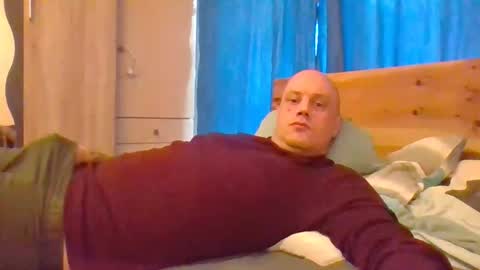 Snapshot of markus_7 chatting on 10-25-25, 11:40 markus_7 online show from 10-25-25, 11:40