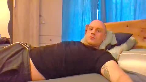 Snapshot of markus_7 chatting on 10-26-25, 10:54 markus_7 online show from 10-26-25, 10:54