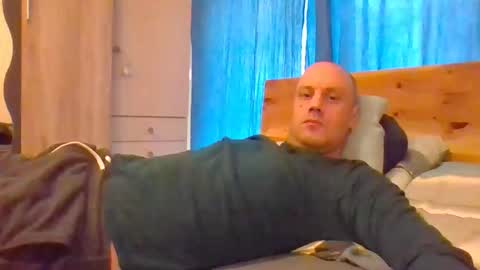 Snapshot of markus_7 chatting on 10-28-25, 11:47 markus_7 online show from 10-28-25, 11:47