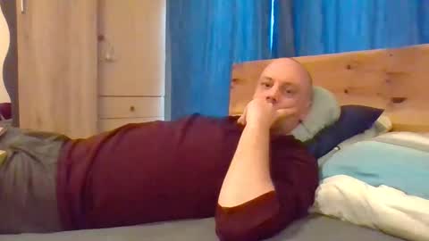 Snapshot of markus_7 chatting on 12-02-25, 09:14 markus_7 online show from 12-02-25, 09:14