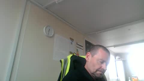 Snapshot of marky700 chatting on 03-16-26, 12:31 marky700 online show from 03-16-26, 12:31