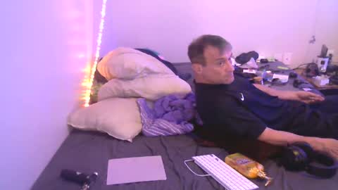 Snapshot of markymark101825061 chatting on 01-09-25, 04:28 markymark101825061 online show from 01-09-25, 04:28