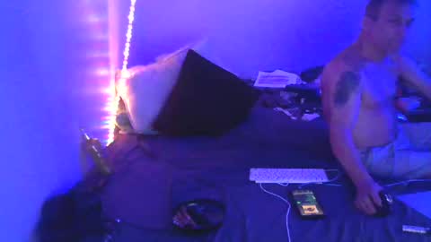 Snapshot of markymark101825061 chatting on 01-10-25, 01:53 markymark101825061 online show from 01-10-25, 01:53