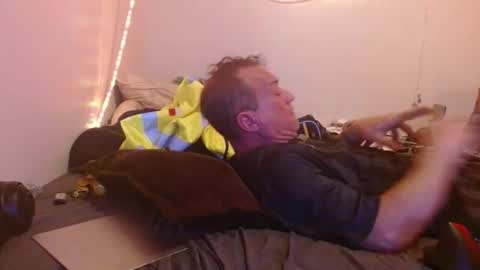 Snapshot of markymark101825061 chatting on 01-12-25, 01:42 markymark101825061 online show from 01-12-25, 01:42