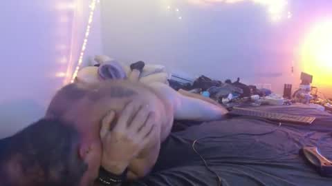 Snapshot of markymark101825061 chatting on 01-18-25, 04:15 markymark101825061 online show from 01-18-25, 04:15