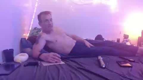 Snapshot of markymark101825061 chatting on 01-22-25, 07:35 markymark101825061 online show from 01-22-25, 07:35