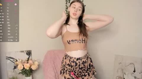 Snapshot of marniborth chatting on 05-28-26, 06:10 marniborth online show from 05-28-26, 06:10
