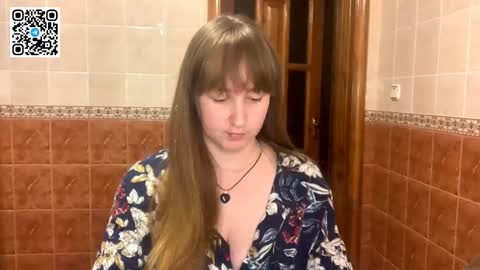 Snapshot of maroonmoon_ chatting on 09-18-25, 07:38 Miriam online show from 09-18-25, 07:38