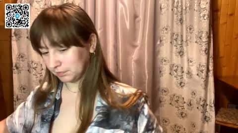 Snapshot of maroonmoon_ chatting on 09-25-25, 07:50 Miriam online show from 09-25-25, 07:50