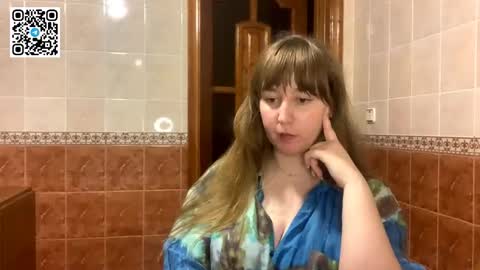 Snapshot of maroonmoon_ chatting on 10-04-25, 07:34 Miriam online show from 10-04-25, 07:34