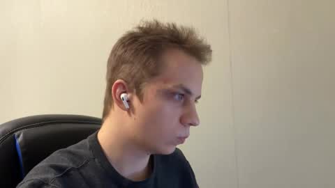 Snapshot of maroooa chatting on 02-13-26, 06:15 Marko online show from 02-13-26, 06:15