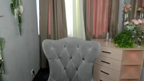Marrie online show from 06-06-26, 01:49