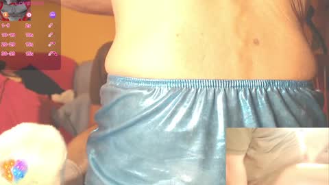   online show from 01-04-25, 03:28