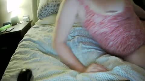 Jess and Nick online show from 10-06-25, 03:04