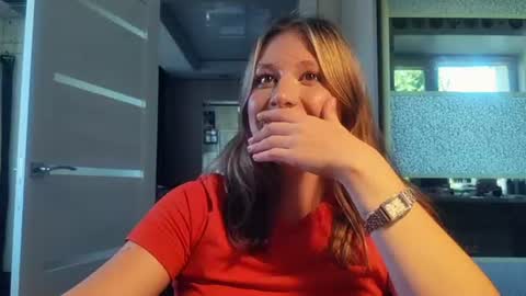 Snapshot of marryhuneycutt chatting on 08-09-26, 10:42 Amel online show from 08-09-26, 10:42