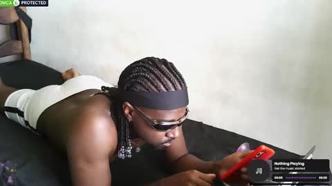 Snapshot of mars2mars chatting on 11-13-25, 05:01 MARS online show from 11-13-25, 05:01