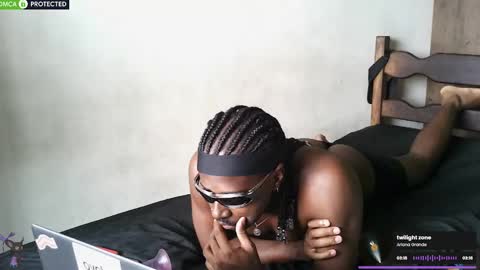 Snapshot of mars2mars chatting on 11-14-25, 06:39 MARS online show from 11-14-25, 06:39