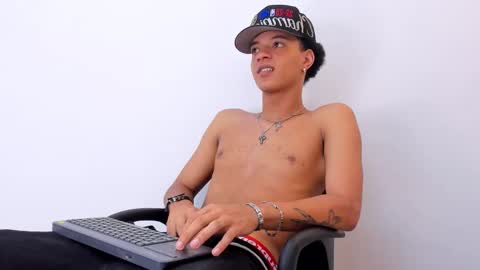 MARSHALL online show from 01-15-26, 02:10