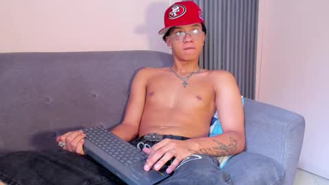 MARSHALL online show from 03-04-26, 01:28