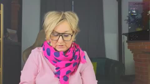 marta_wils online show from 12-01-25, 03:00