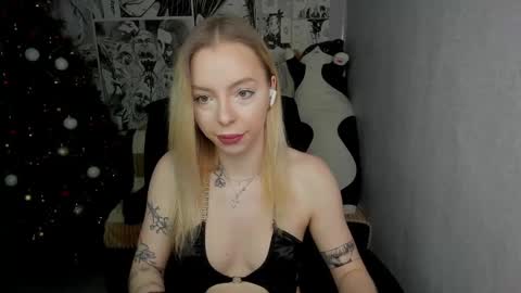 Martha Cameron online show from 12-23-24, 09:18