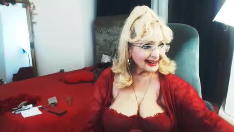 Snapshot of marthabrownn chatting on 09-12-25, 08:09 marthabrownn online show from 09-12-25, 08:09