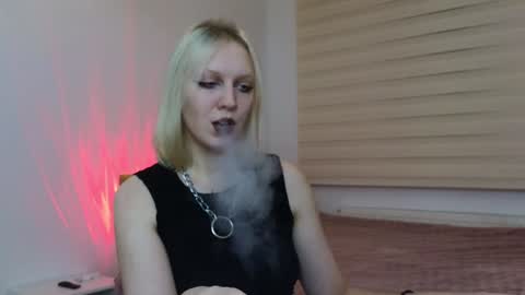 Snapshot of marthahoffman chatting on 02-02-25, 08:08 Ultimate Goddess online show from 02-02-25, 08:08