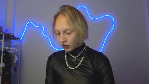 Snapshot of marthahoffman chatting on 01-17-26, 11:26 Ultimate Goddess online show from 01-17-26, 11:26