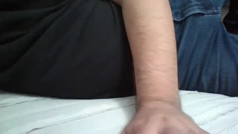 Snapshot of marti697 chatting on 02-25-25, 05:41 marti697 online show from 02-25-25, 05:41