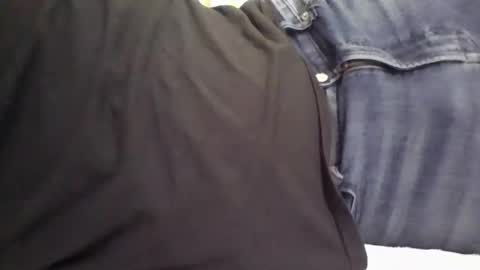 Snapshot of marti697 chatting on 03-09-25, 06:50 marti697 online show from 03-09-25, 06:50