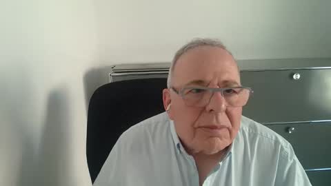 martin_1947 online show from 05-17-26, 05:31